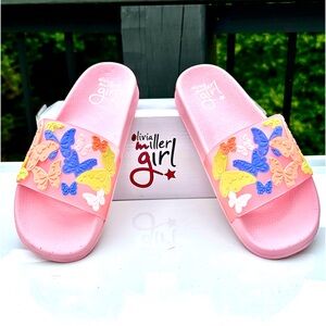 NEW Girl Butterfly Flip Flop Sandals - Size 5